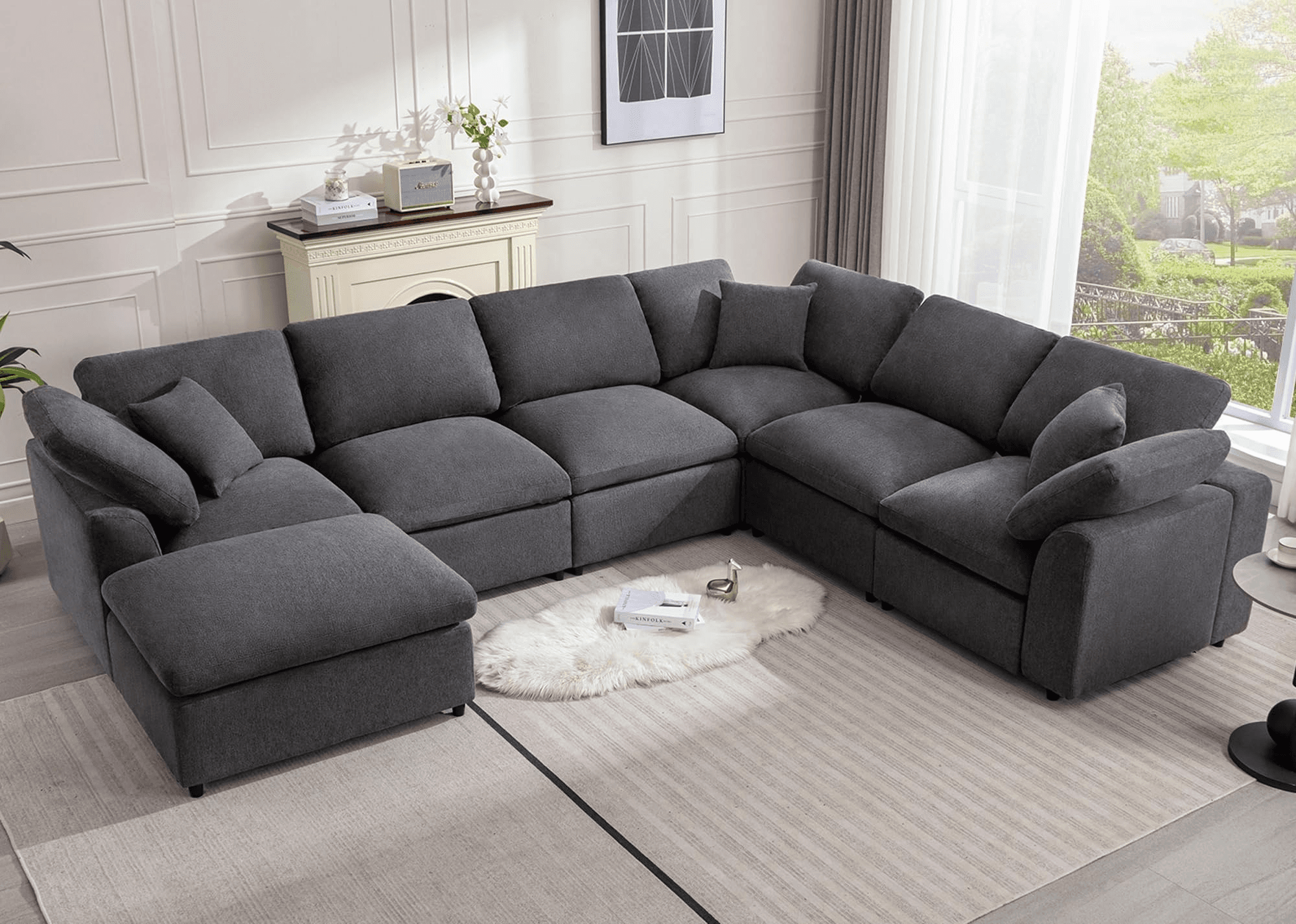 Sofas & Seating